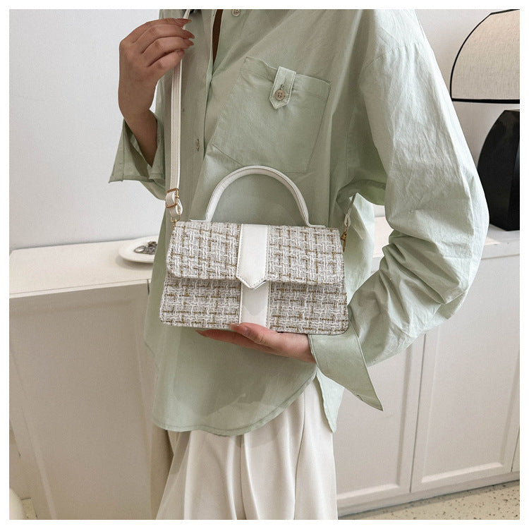 Korean Elegance: Textured One-Shoulder Crossbody Bag